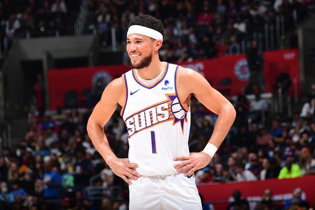 赵继伟22分付豪31+9 辽宁大胜广东总比分2比2